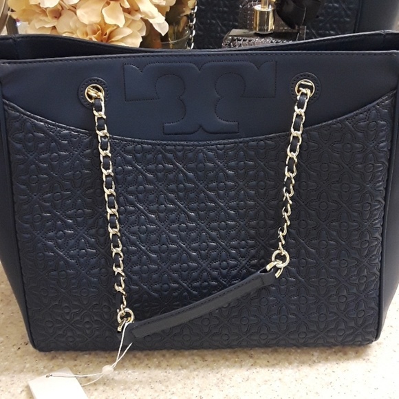 Bryant tote - Picture 1 of 2